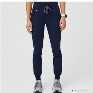 Figs Zamora Jogger Scrub Pants navy blue, like new!